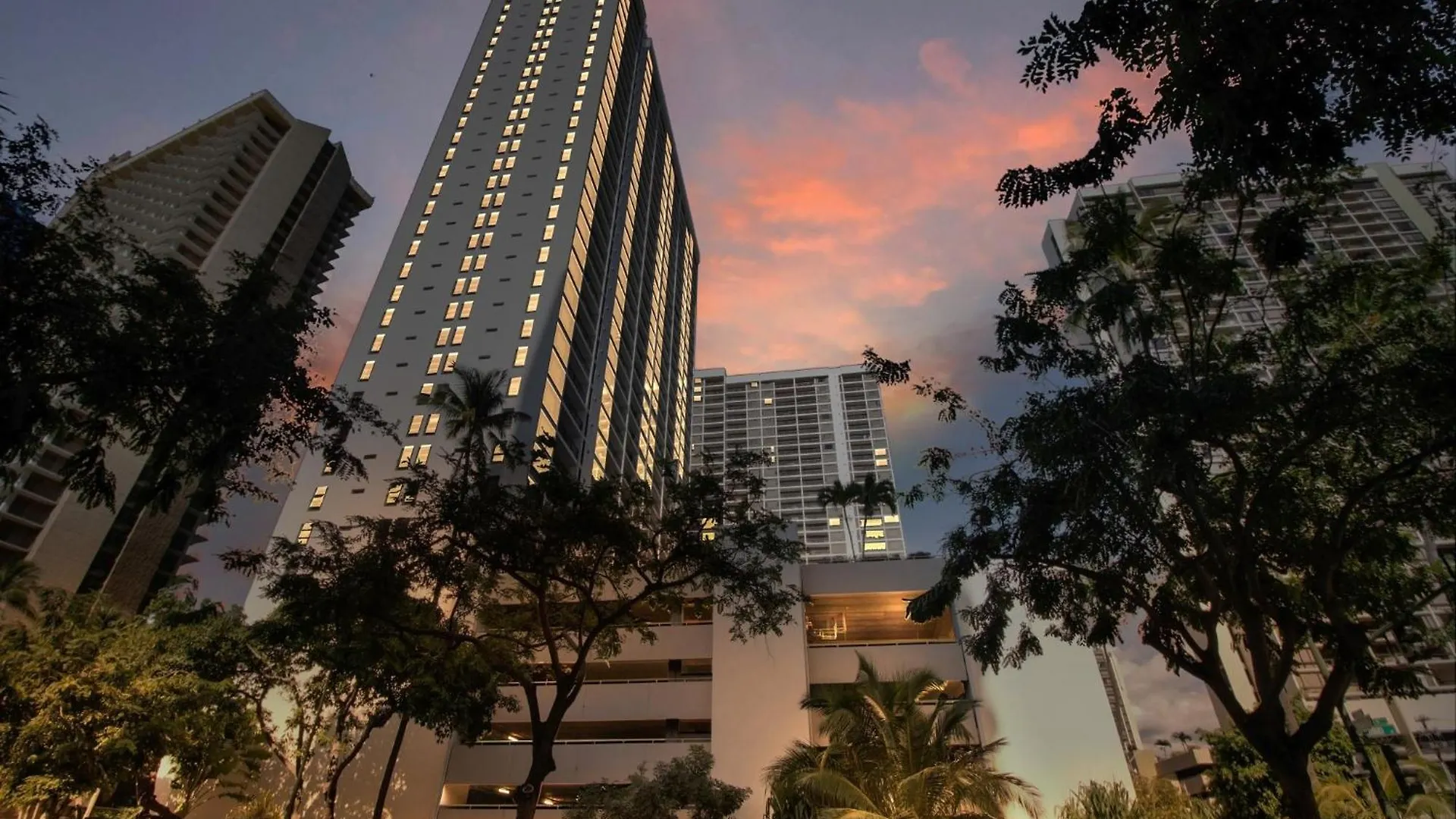 Tower 2 Suite 3709 - Qqp Home Honolulu United States